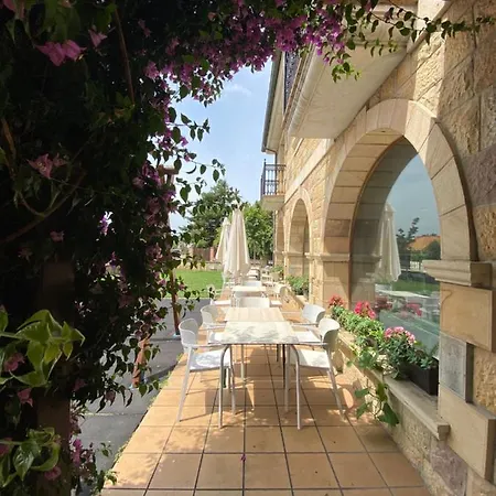 Vijanera Hotel